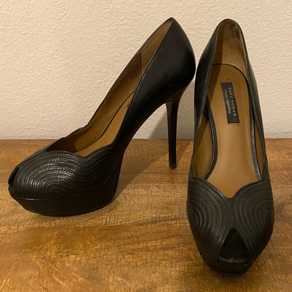 ZARA Woman Platform Peep Toe Heels Sz 39